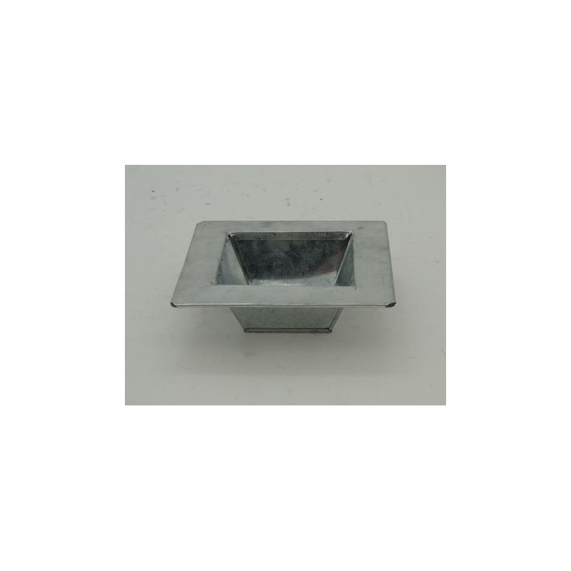 ZINC-COUPE+REBORD naturel 10X10 ext 16X16 CM à la pièce