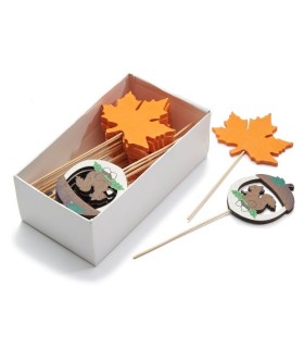 ECUREUIL ET FEUILLE D'ERABLE SUR PIQUE les 24P